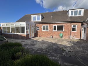 Photo 21- click for photo gallery